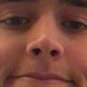 Meet your Posher, Luis